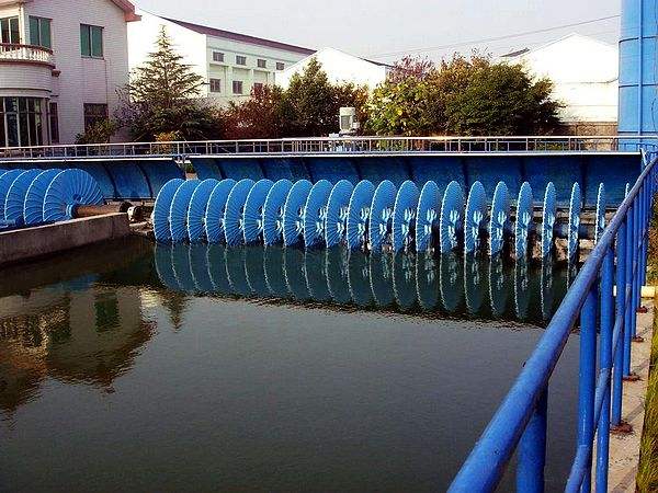 處理冶金廢水用聚合氯化鋁的優(yōu)勢是什么？聚合氯化鋁的特性決定效果。