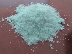 硫酸亞鐵改良土壤酸堿度